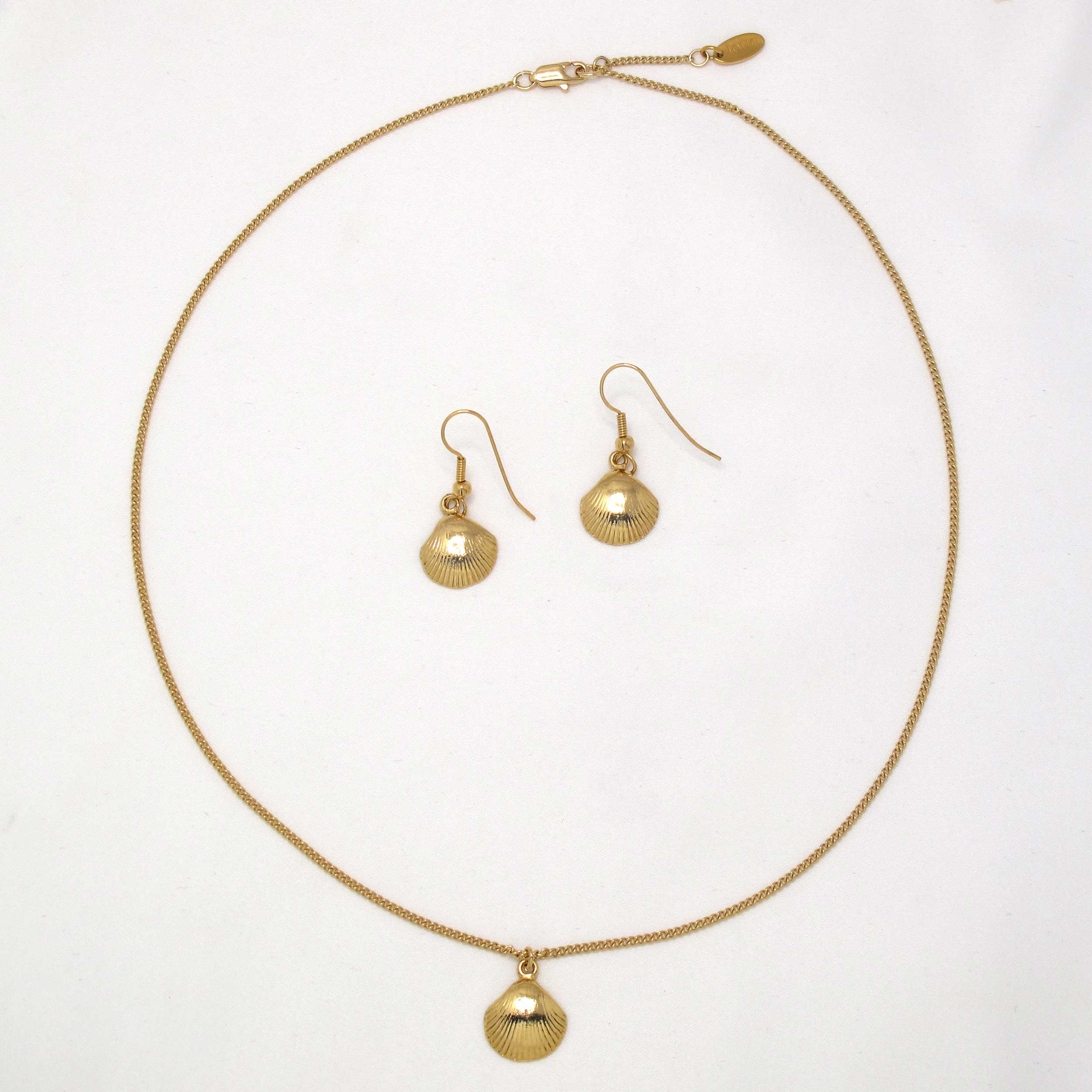 Shell Necklace Earrings